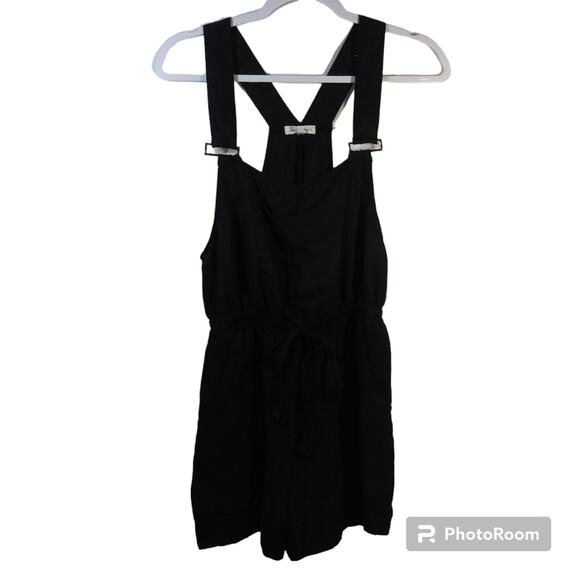 Honey Punch Black Romper Shortalls Pockets Size M - Picture 1 of 10